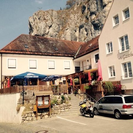 Gasthaus Felsenwastl Essing Bagian luar foto