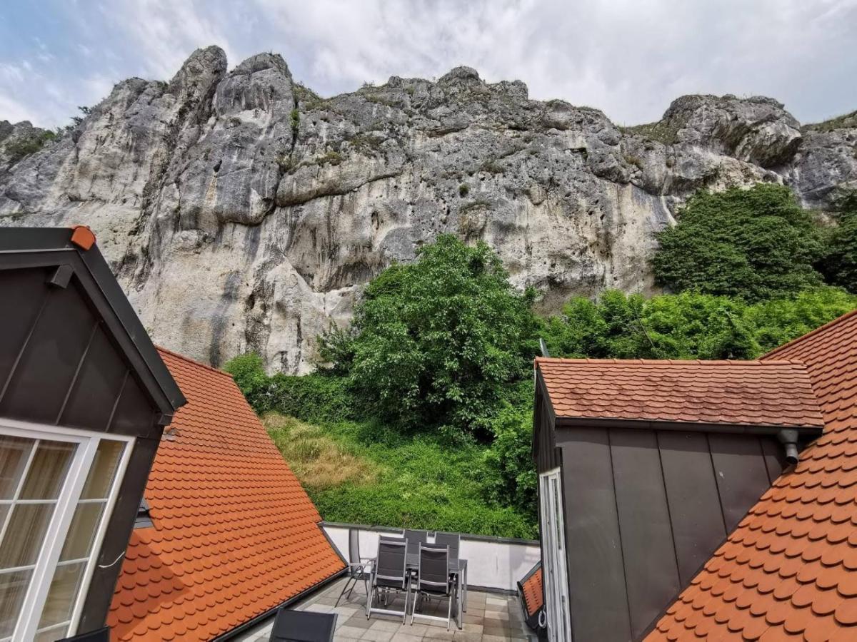 Gasthaus Felsenwastl Essing Bagian luar foto