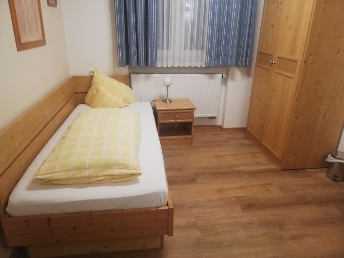 Gasthaus Felsenwastl Essing Bagian luar foto